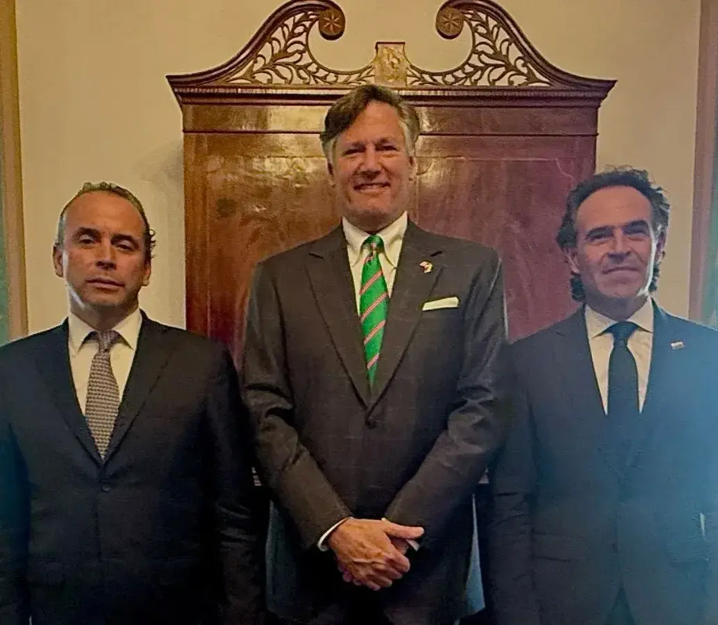 Landau mencionó que Petro no lo iba a dejar entrar a Colombia para asistir a las exequias de Miguel Uribe Turbay, algo que el propio mandatario colombiano expuso jactándose de finalmente no haberlo hecho. Foto: Federico Gutiérrez