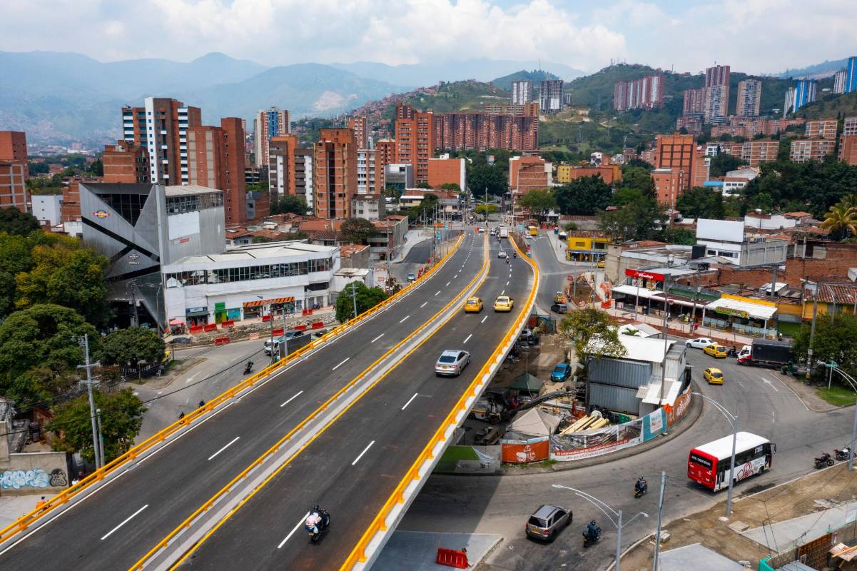  Este es uno de los siete puntos que se están interviniendo para la llamada Línea E del metro. Foto: Manuel Saldarriaga Quintero.