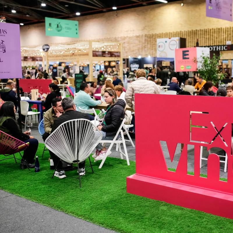 Los vinos ganadores del concurso se convierten cada año en una referencia de consulta, formación y guía de compra para los amantes del vino en el país. Foto Colprensa. 