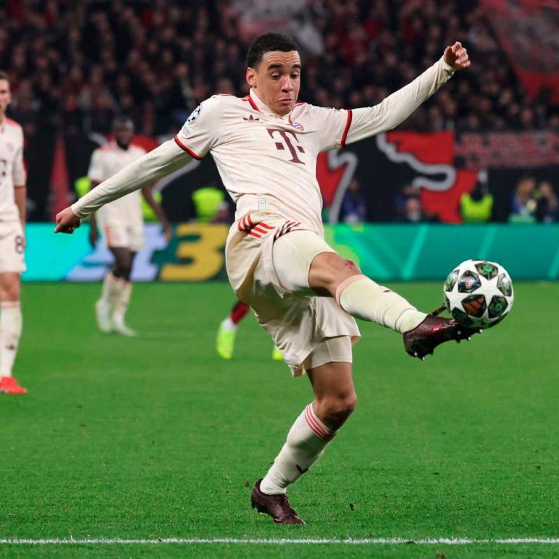 Él es Jamal Musiala, quien sufrió una delicada lesión en el desarrollo del Mundial de Clubes de Estados Unidos. FOTO: Getty