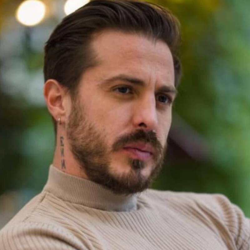 Juan David Castaño, conocido artísticamente como Llane, explicó la razón de abandonar Piso 21. FOTO: Tomada de Instagram @Llane