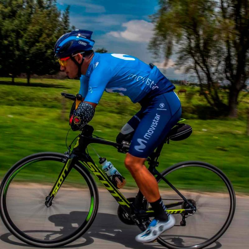 Juan José Florían en competencia durante los campeonatos nacionales de paraciclismo en Bogotá, evento realizado por la Federación de Ciclismo de Colombia. FOTO GETTY 