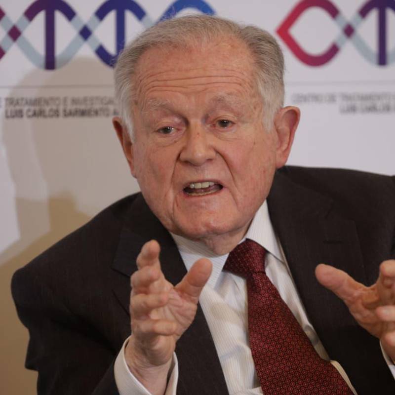 El empresario Luis Carlos Sarmiento Angulo brindó una serie de consejos para los ingenieros en Colombia. FOTO: COLPRENSA