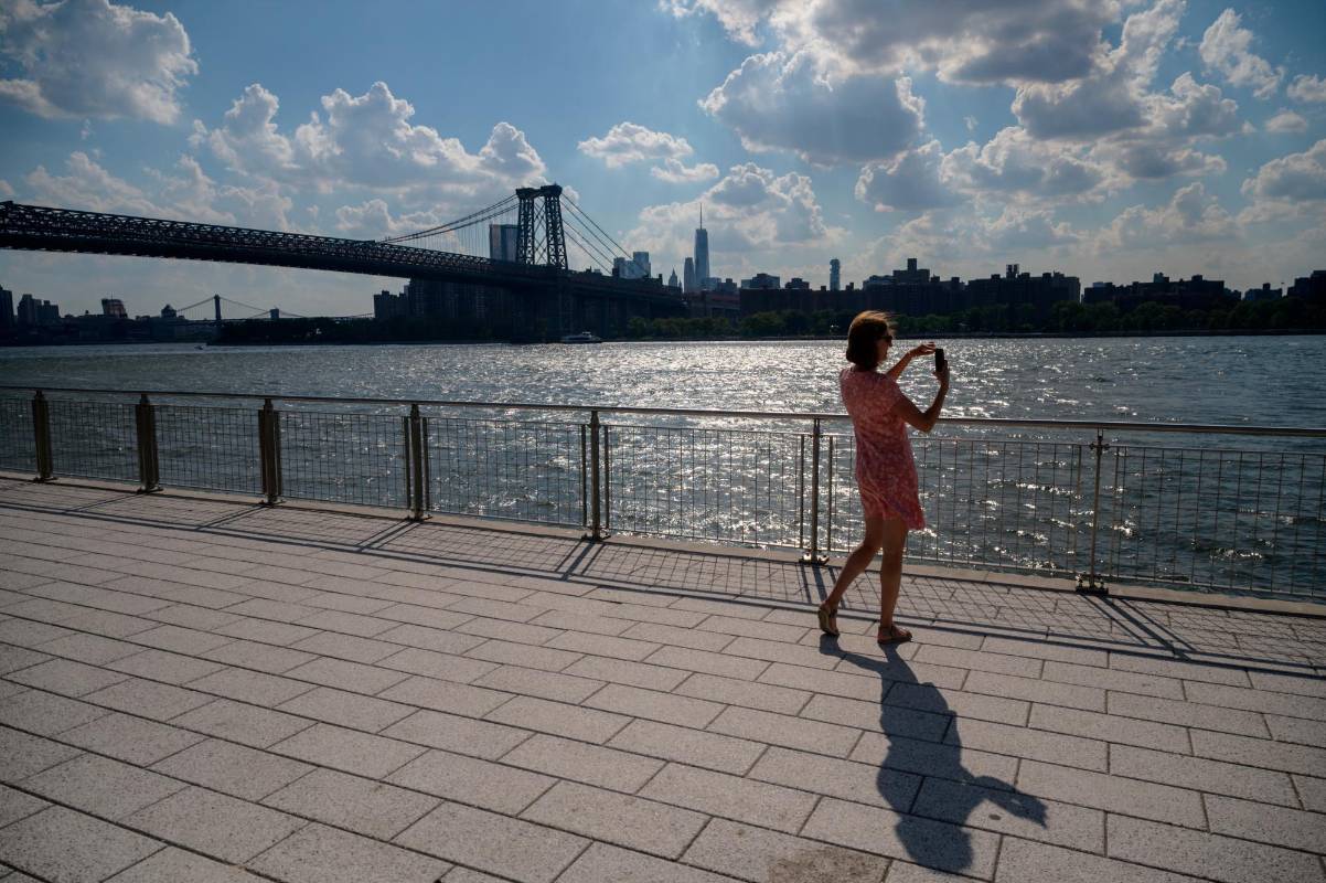Las temperaturas han superado los 49 grados en Canadá, en zonas que no están acostumbrados a un calor tan intenso. Foto AFP