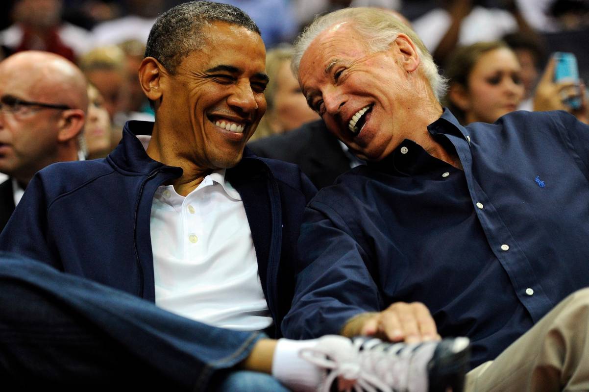 Su amistad con el ex presidente Barack Obama fue fundamental a la hora de ganar votos en la comunidad afroamericana y el apoyo del partido demócrata. Foto: Getty Images