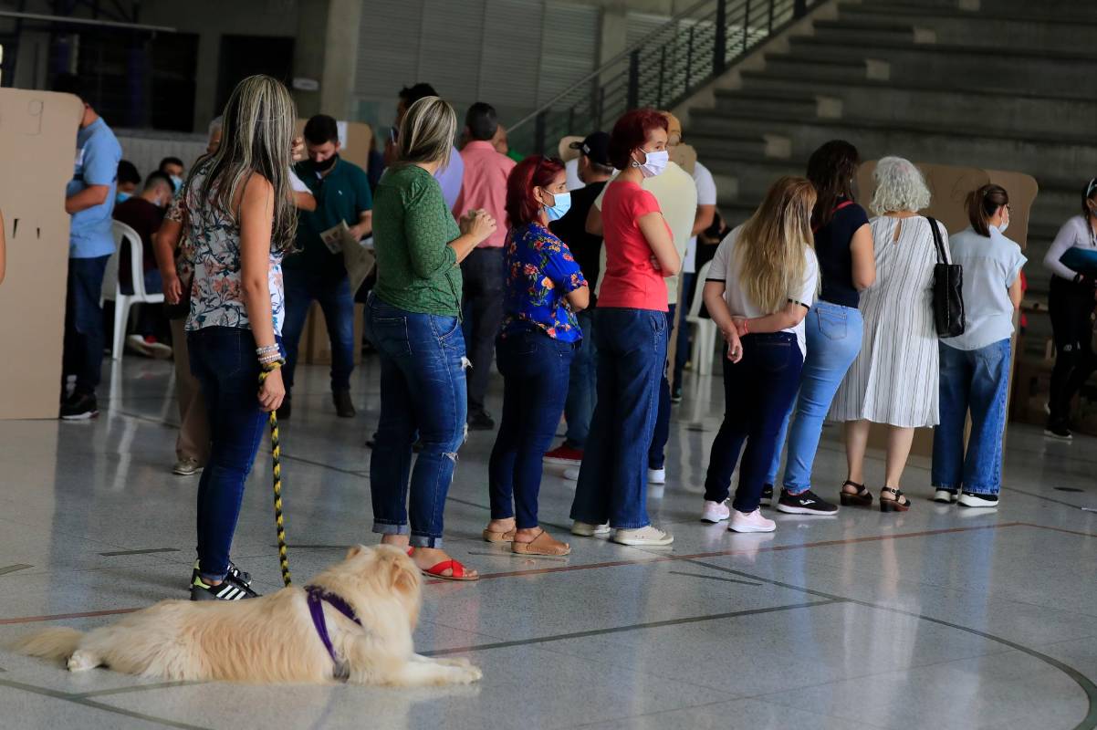 Cualquier compañía es buena para ejercer el derecho al voto: Foto: Jaime Pérez