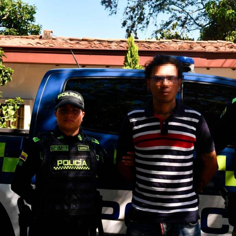 Este es alias “Guaza”, capturado por la Policía Metropolitana por homicidio agravado. FOTO: Alcaldía de Medellín