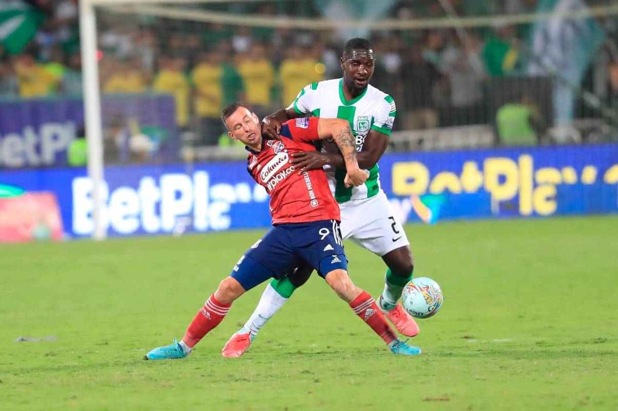 El Medellín que logró el gol, a través de una gran acción de contragolpe generada por Daniel Torres, quien le envió el balón a Luciano Pons. Foto: Camilo Suarez