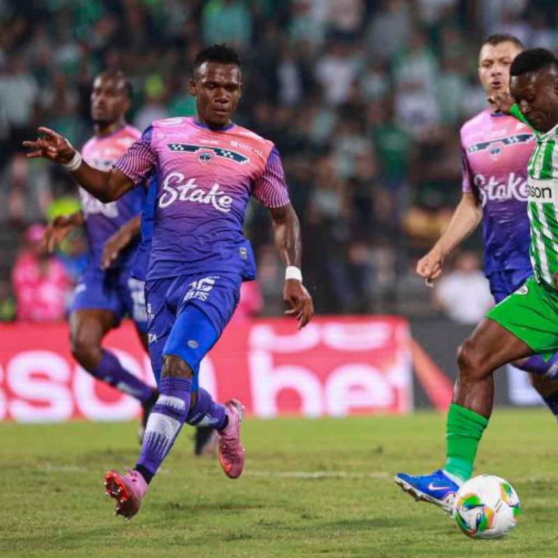 Atlético Nacional se mantiene como líder de la Liga Betplay, con un partido aplazado y tras perder ante Millonarios por la fecha 12. FOTO MANUEL SALDARRIAGA 