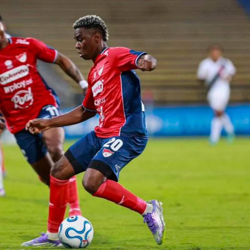 Independiente Medellín se mide este sábado, en el Atanasio Girardort, al Deportivo Cali, por la segunda fecha de la Liga BetPlay. FOTO MANUEL SALDARRIAGA 
