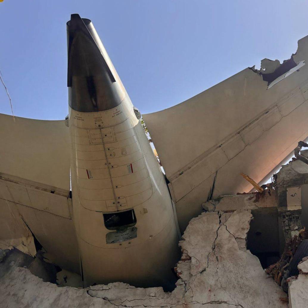 El Boeing 787-8 Dreamliner de Air India involucrado en el accidente había sido entregado en 2014. La empresa estadounidense aún no ha emitido comentarios. FOTO: @pubity