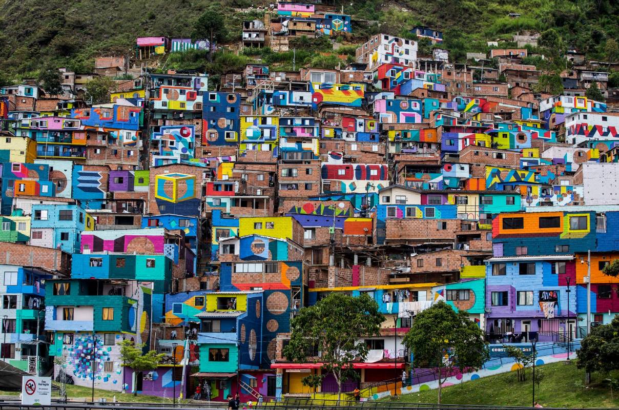 El proyecto avanzó en tres fases y aportará al desarrollo integral de esta comuna, mejorando el paisaje, promoviendo la convivencia y entregando a Medellín un nuevo destino turístico y cultural para recorrer y disfrutar. Foto: Julio César Herrera