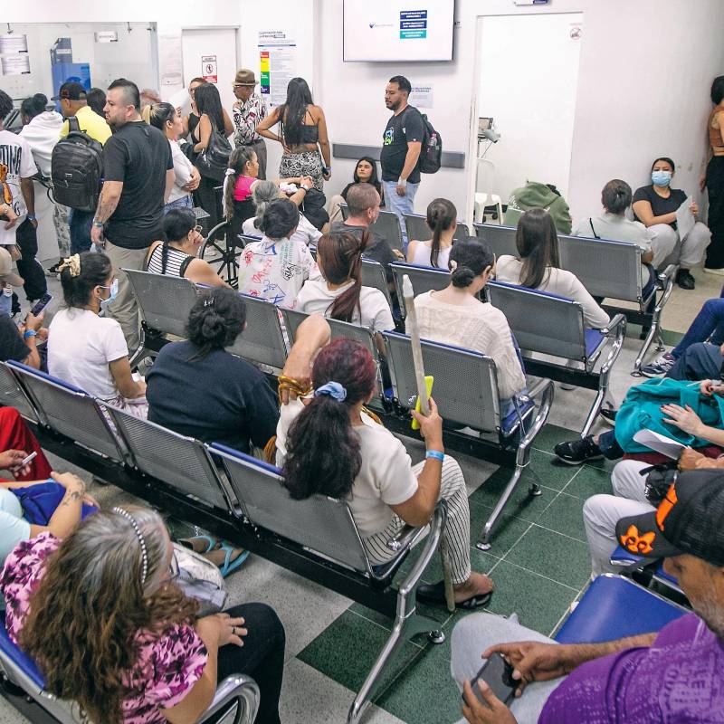 El servicio de urgencias del hospital Marco Fidel Suárez ha sido uno de los más golpeados por el caos en al red hospitalaria asociada a la Nueva EPS. FOTO EL Colombiano