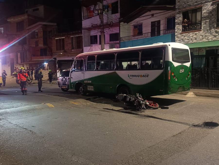 En este accidente, ocurrido en la madrugada del pasado domingo, falleció John Carlso Henao Hernández, de 28 años