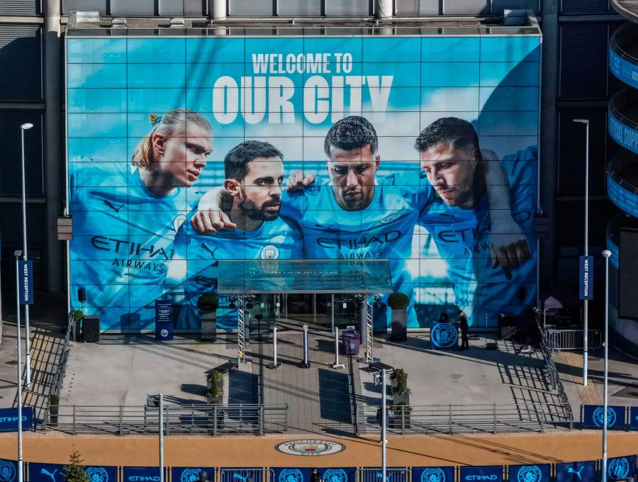 Manchester City podría perder sus títulos e incluso descender en los posibles castigos. FOTO <b>GETTY </b>
