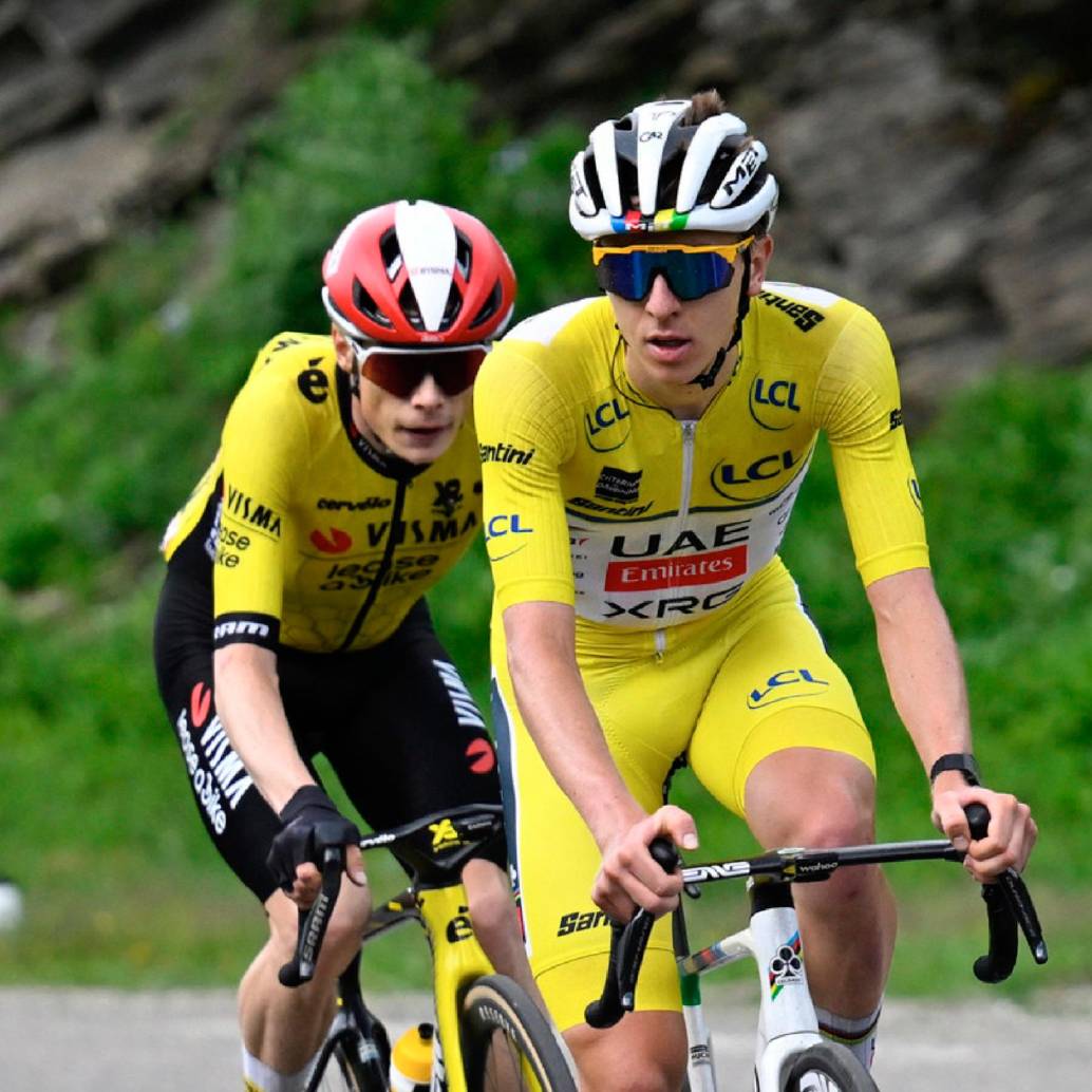 Tadej Pogacar y Jonas Vingegaard, la gran rivalidad del ciclismo mundial en los últimos cinco años. FOTO X-UAE EMIRATES 