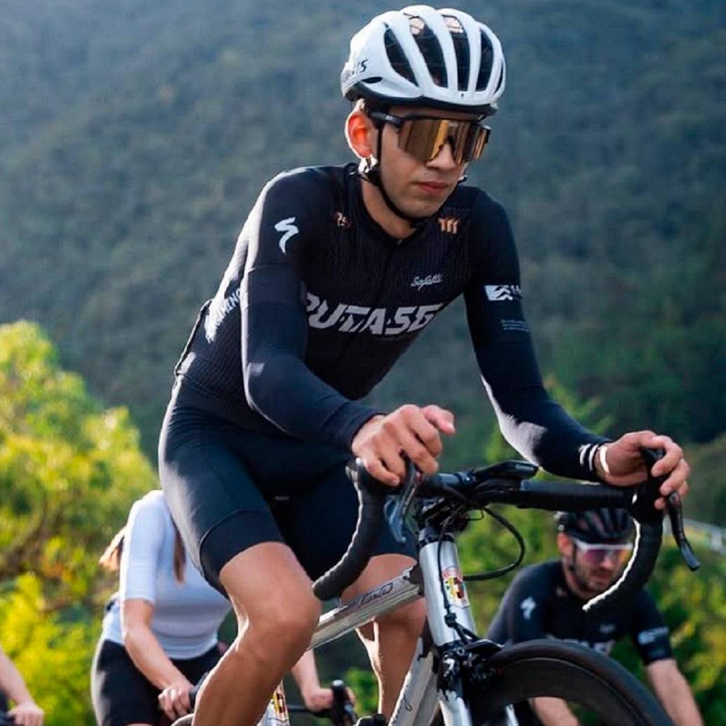 Martín Restrepo López, un enamorado del ciclismo que ha tenido el lujo de ganarle a corredores élite siendo aficionado. FOTO CORTESÍA