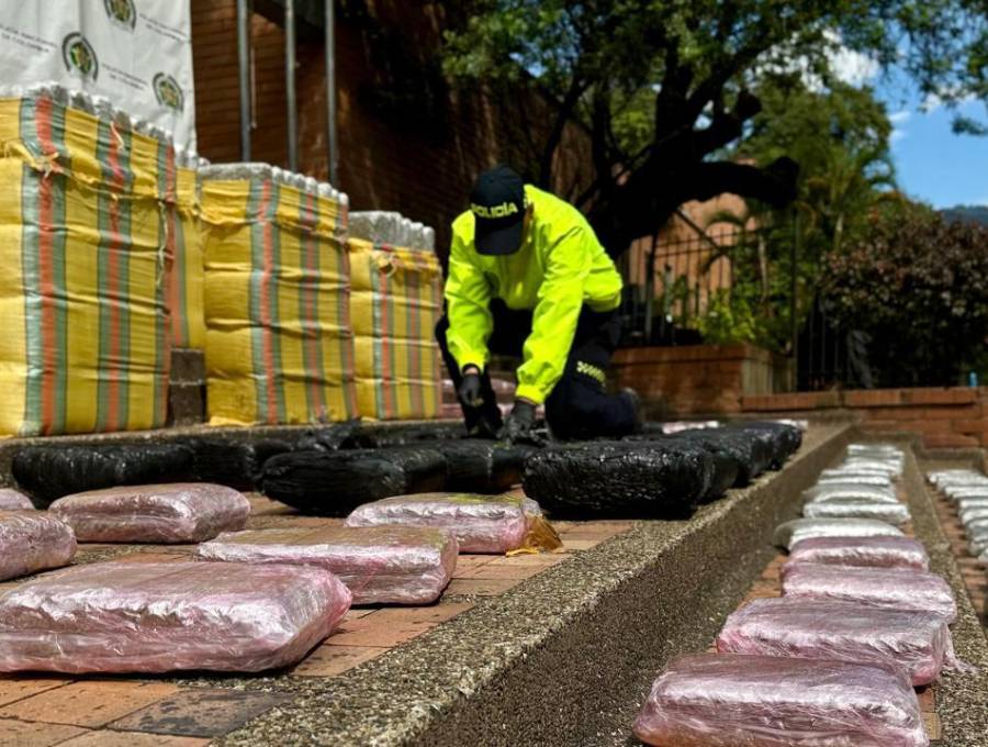 Las autoridades mantienen su ofensiva contra el narcotráfico y siguen descubriendo sustancias que generan adicción tanto en niños como en adultos. FOTO: <b>CORTESÍA POLICÍA METROPOLITANA</b>