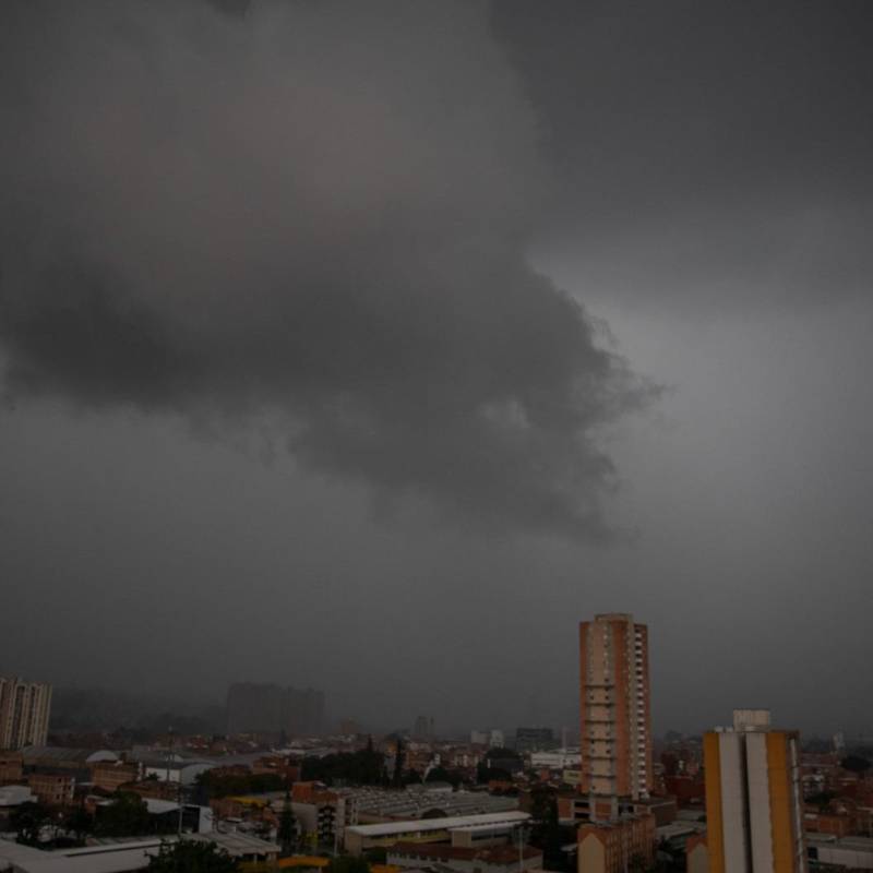 Los aguaceros se están concentrando en las tardes en Medellín. Foto: Juan Antonio Sánchez Ocampo.