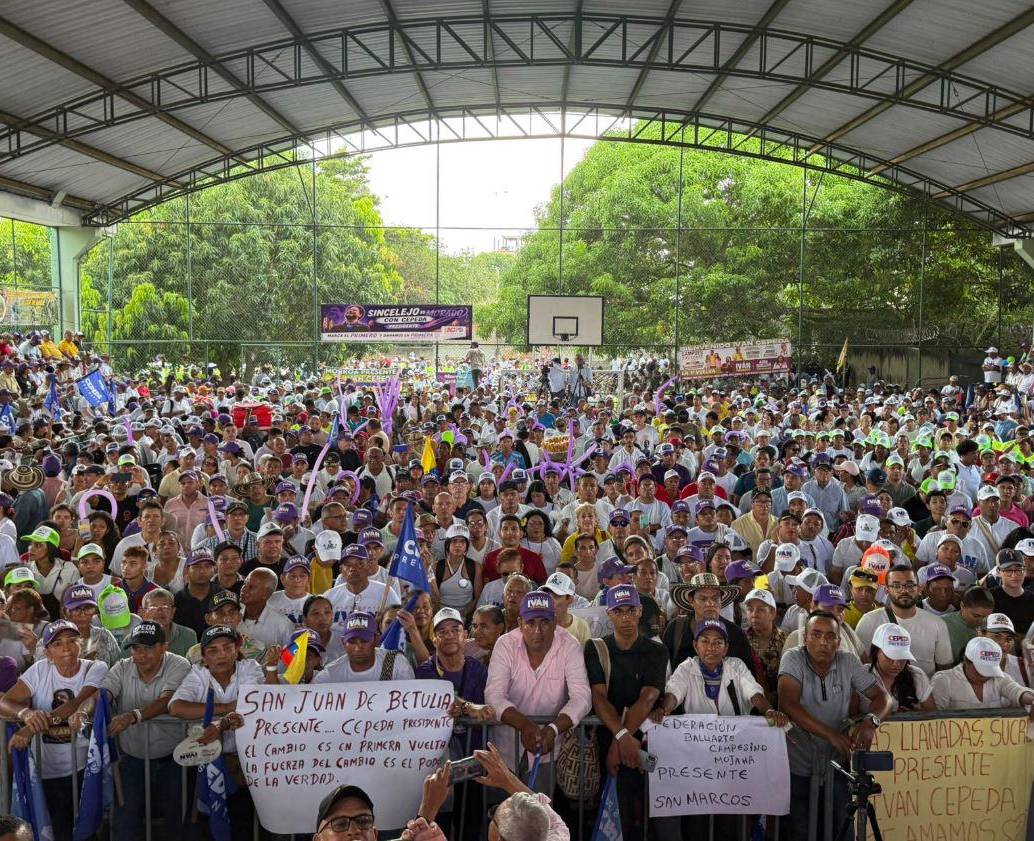 Así fue el evento de Iván Cepeda en un coliseo en Sincelejo. La campaña a dicho que se trató de un evento de campaña “en recinto cerrado”, como manda la ley. Foto: redes