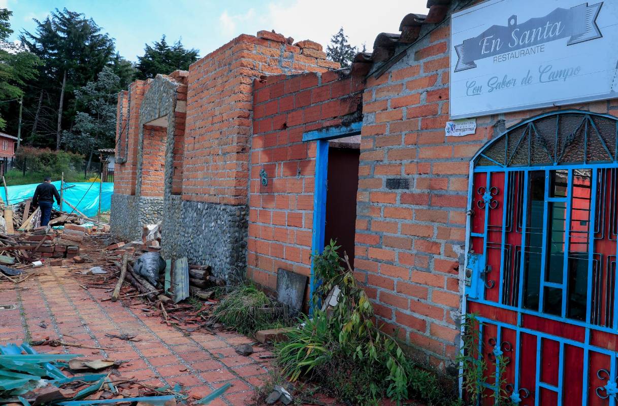 Eliana Katherine Gómez, corregidora de Santa Elena, expresó que la orden de demolición fue notificada el pasado 6 de junio. FOTO JUAN ANTONIO SÁNCHEZ OCAMPO