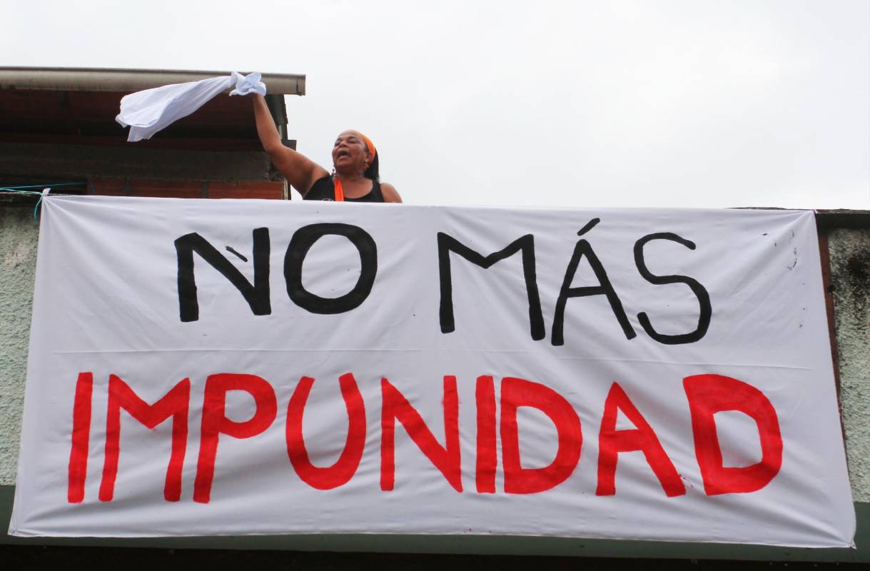 Según declaraciones de Diego Fernando Murillo, alias Don Berna, en esta operación participaron paramilitares que realizaron un trabajo previo de inteligencia y acompañaron a las autoridades señalando a supuestos integrantes de milicias, de acuerdo con datos del CNMH. FOTO EL COLOMBIANO