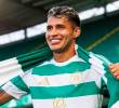 Camilo Durán hizo su debut con el Celtic de Escocia. FOTO @CelticFC