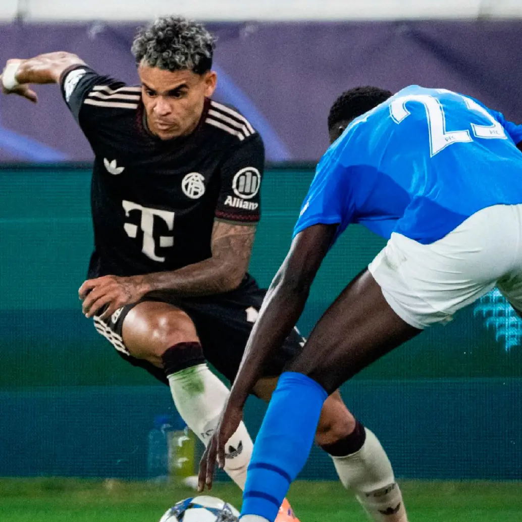 Luis Díaz jugó 45 minutos en el triunfo 5-1 del Bayern este miércoles en Champions. FOTO: Tomada de X @FCBayern