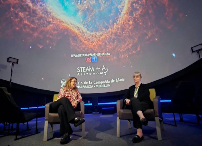 Conversamos en el Planetario de La Enseñanza con la madre superiora Beatriz Acosta. FOTO EL COLOMBIANO