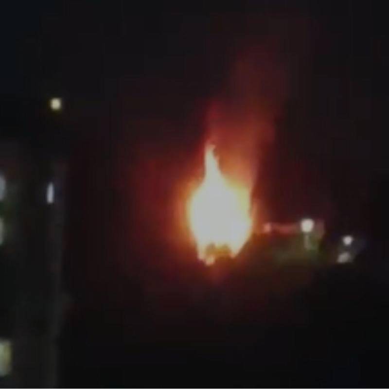 Este incendio se registró en la vereda Buga, corregimiento de Altavista, situación que hizo temer a los habitantes de algunas viviendas en los límites de Medellín e Itagüí. FOTO: TOMADA DE VIDEO