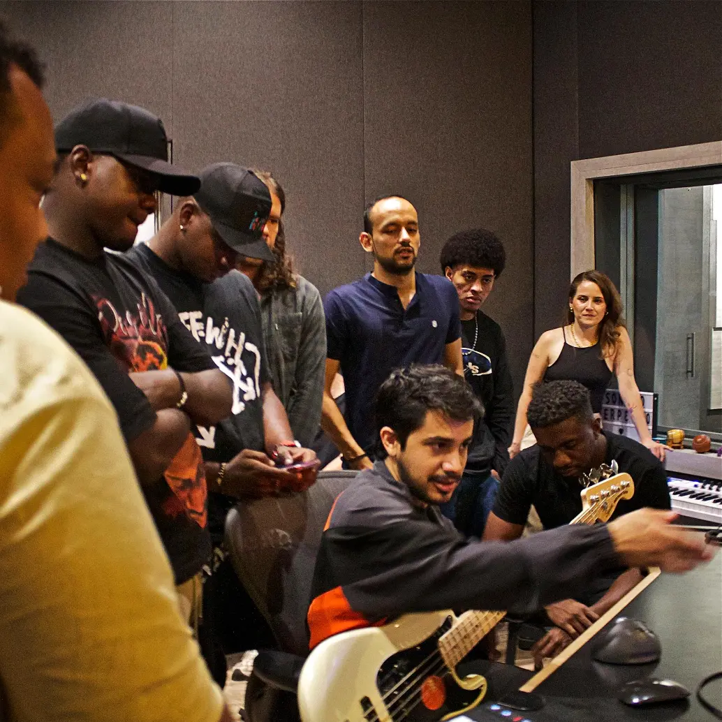 El disco fue grabado en Medellín en el Sonido Perpetuo, el estudio público de grabación en Bodega Comfama. FOTO<b> </b>Cortesía.