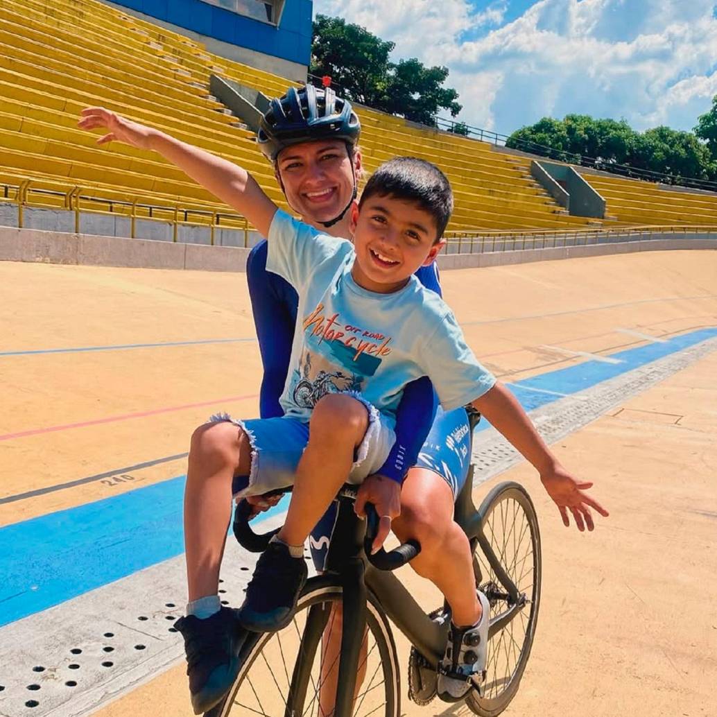 Juliana Gaviria y su hijo Maximiliano. FOTO INSTAGRAM JULIANA