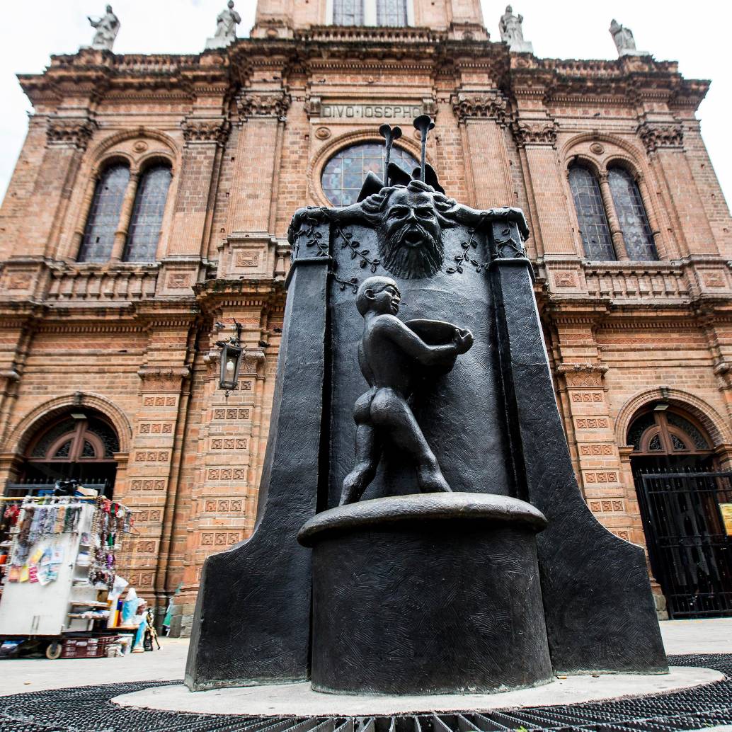 Ocho años llevaba la fuente son funcionar. FOTO: JULIO CÉSAR HERRERA