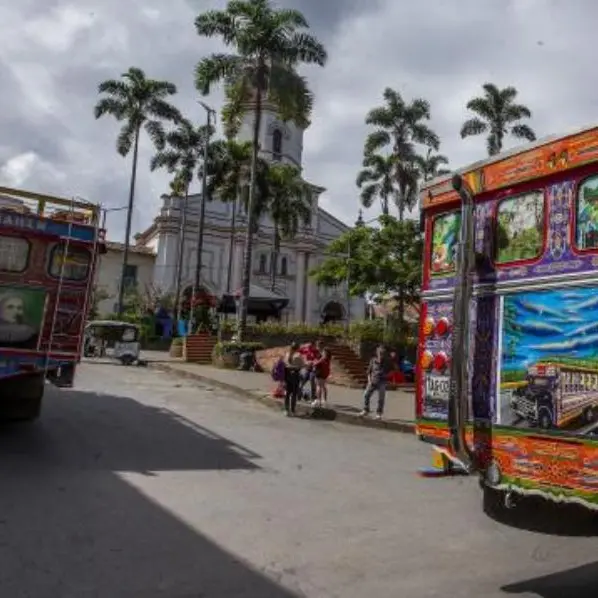 El rector del colegio local, identificado como Raúl Eduardo Mendoza Zapata, habría recibido amenazas que lo tachaban de no ser persona grata en la zona. FOTO: Cortesía
