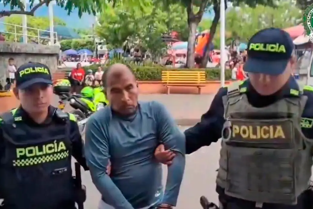 José Bocanegra Villada, alias “Efrén Villa” o “Gafas”, perteneció a las antiguas Farc y al parecer siguió delinquiendo en las disidencias. FOTO: CORTESÍA DE POLICÍA.