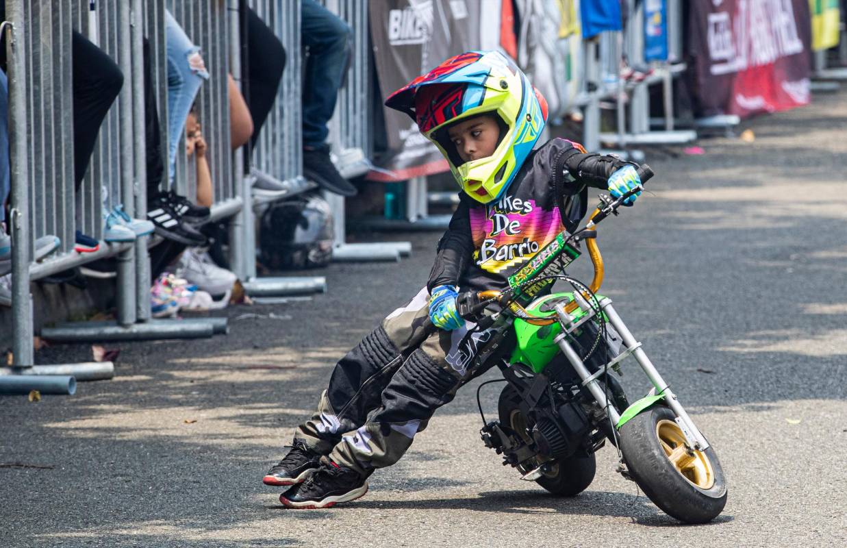  El evento deportivo contó con practicantes de todas las edades y con la presencia de Pablo Zapata: campeón nacional de esta disciplina. Foto: MANUEL SALDARRIAGA QUINTERO.
