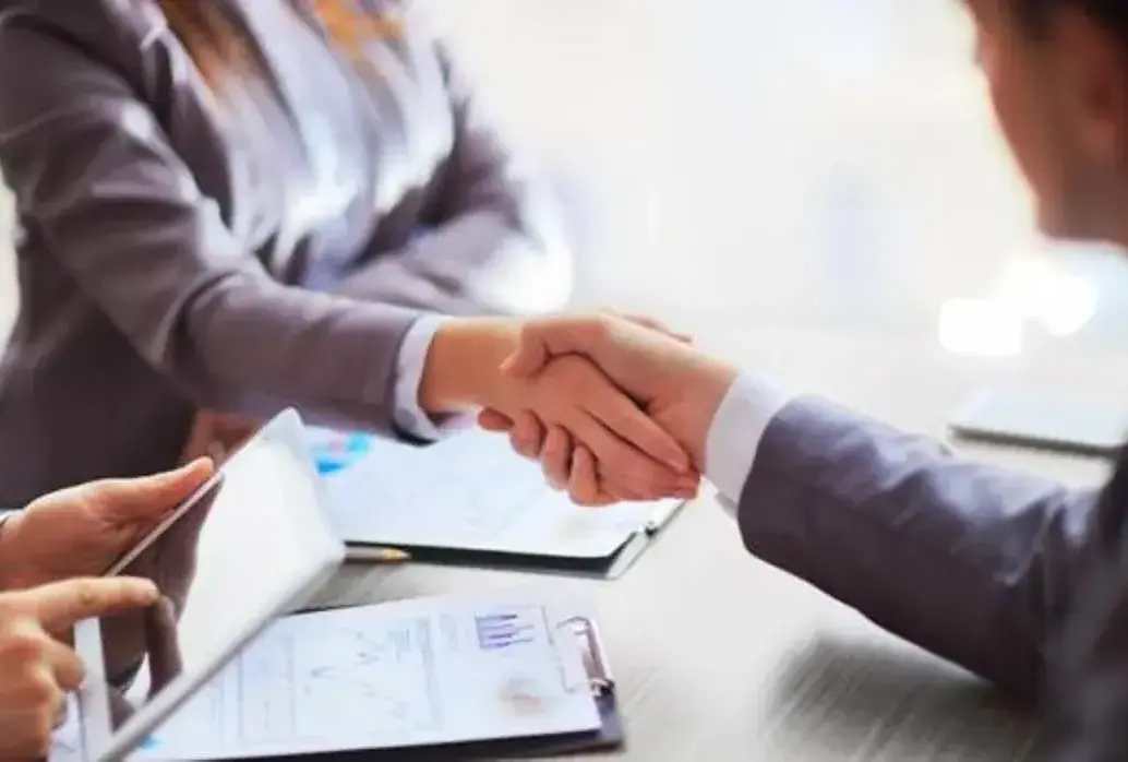 Ventas es uno de los sectores con mayor demanda de talento, con opciones laborales tanto para técnicos como profesionales. FOTO: GETTY