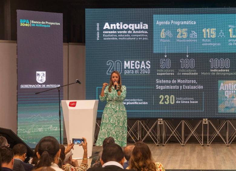 Universidades, empresas, comunidades y jóvenes serán los encargados de continuar con la Agenda. FOTO: CARLOS VELÁSQUEZ. 
