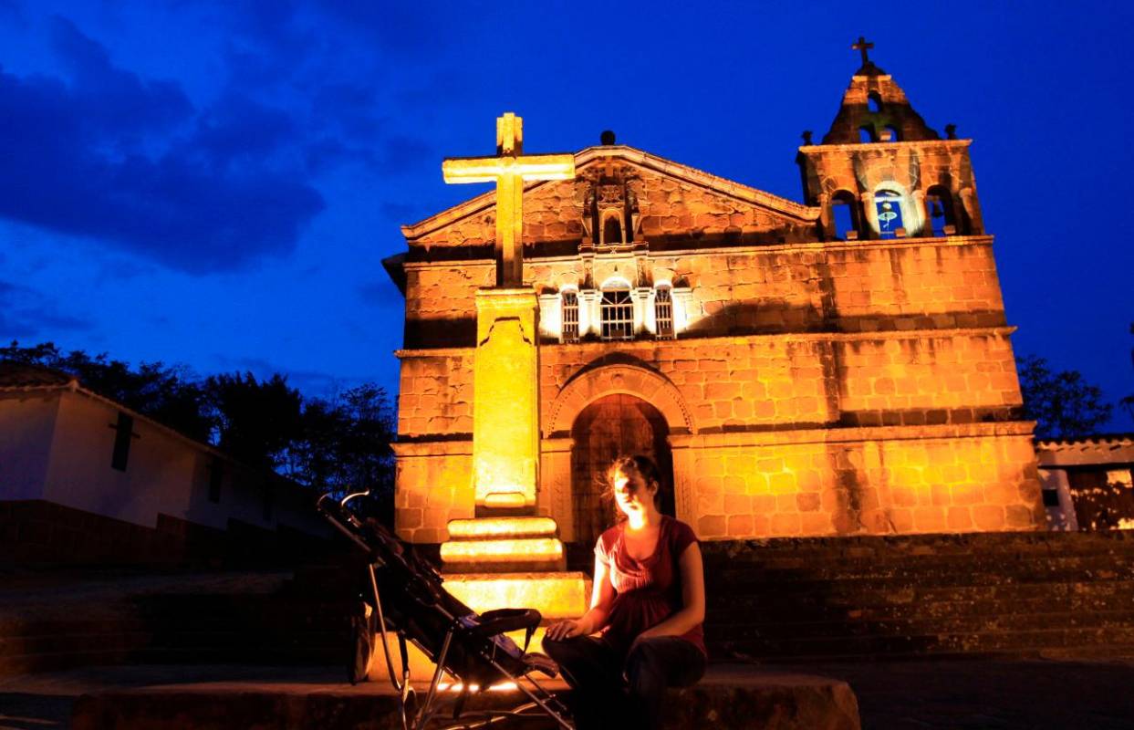 En el centro está la Catedral de la Inmaculada Concepción, en Barichara de arenisca y con un altar de pan de oro. Foto : Donaldo Zuluaga
