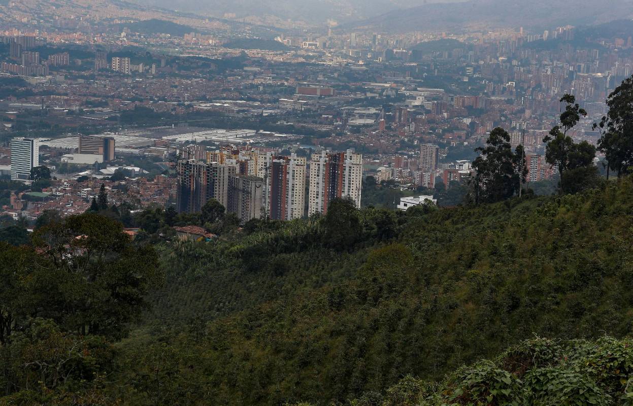 El mirador es un lugar perfecto para caminantes y personas que disfrutan de la naturaleza. Foto: Manuel Saldarriaga 
