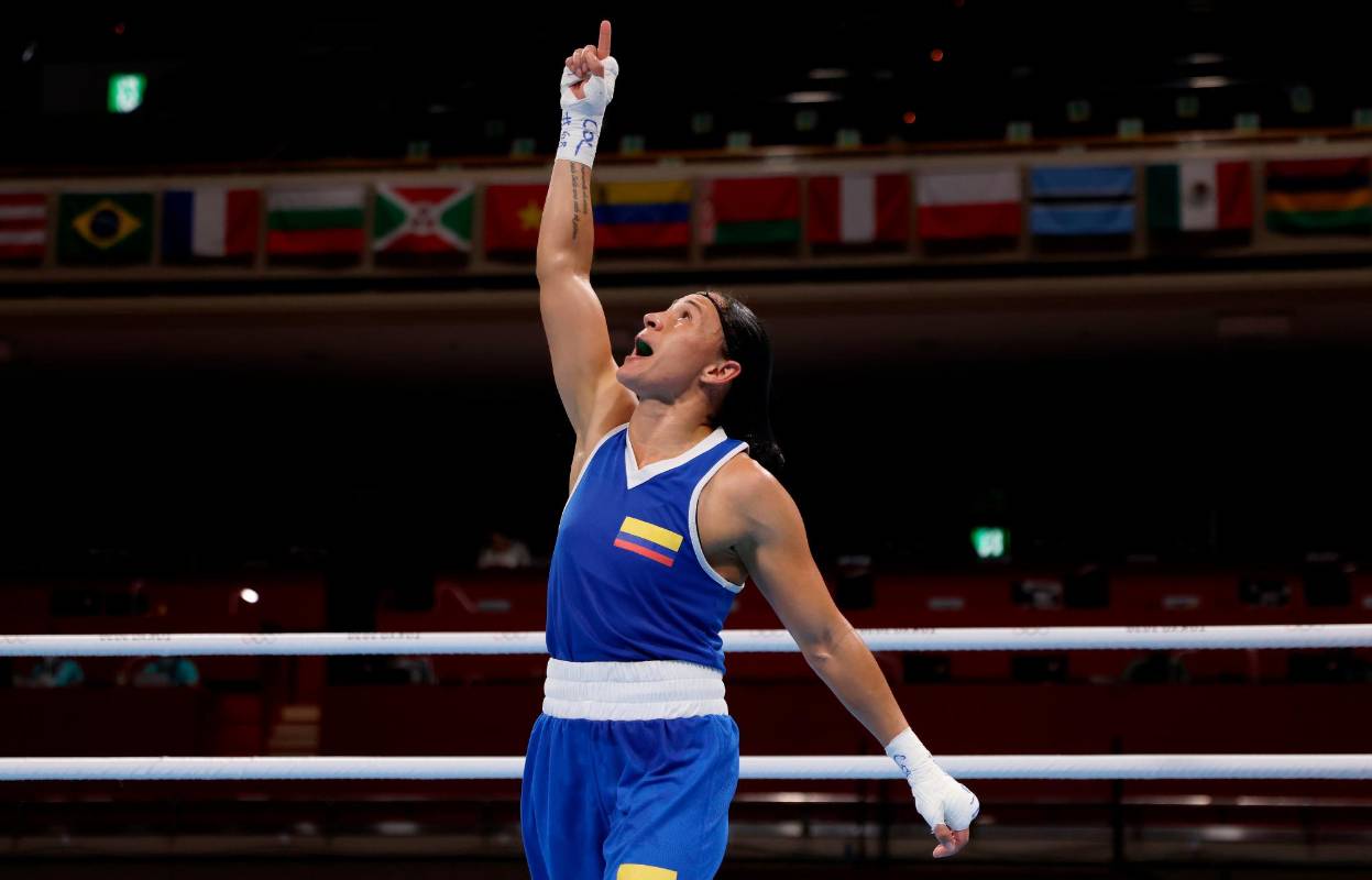 Yeni Arias ganó su primera pelea ante Stanimira Petrova en la categoría de los 57 kilogramos y avanzó a la segunda fase del torneo de boxeo de los Juegos Olímpicos de Tokio. Foto Getty