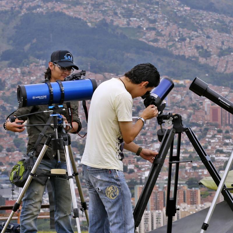 El eclipse lunar parcial del 27 de agosto cubrirá casi la totalidad de la Luna y le dará tonos rojizos visibles. El punto máximo se alcanzará a las 11:12 p. m. hora colombiana. FOTO Juan Antonio Sánchez Ocampo