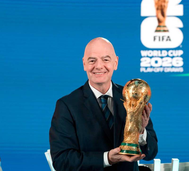 Gianni Infantino no solo pasará a la historia como el presidente de la FIFA que más ingresos le generó al fútbol, sino también como el primero en organizar un Mundial con 48 selecciones. FOTO getty