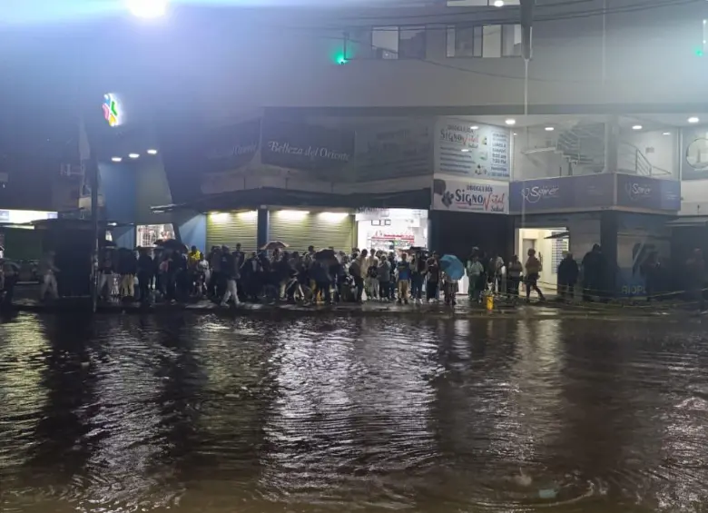 Lluvias no ceden: 84 afectados por inundaciones en Rionegro y 18 veredas bloqueadas en San Roque