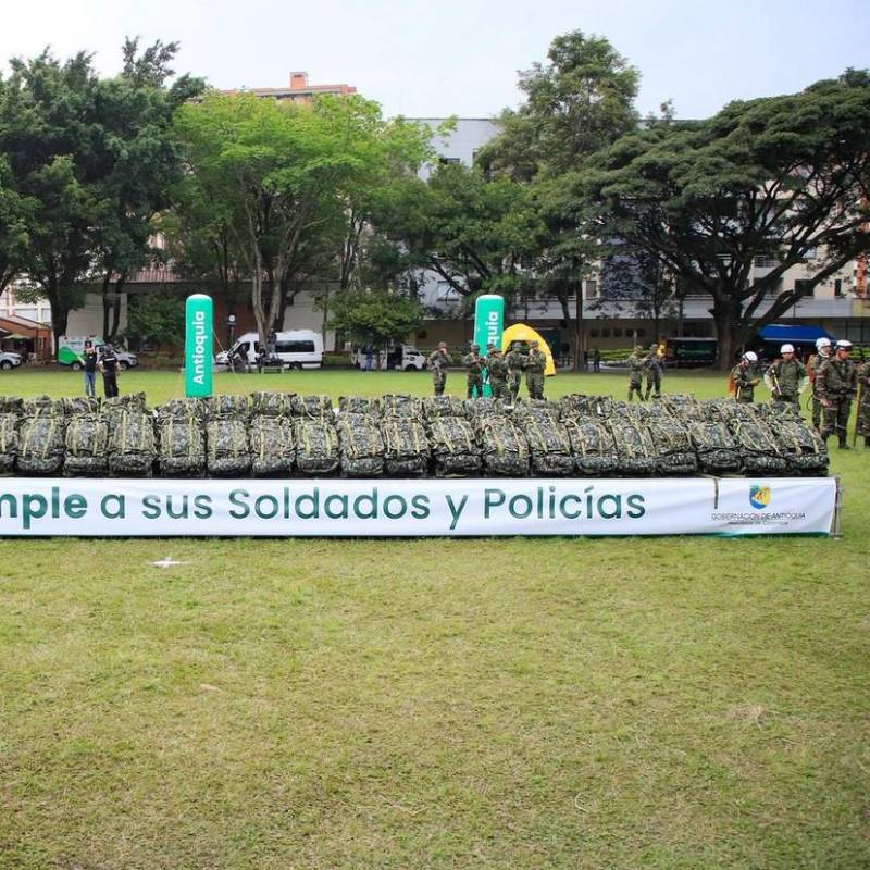 Evento de la Gobernación donde se entregaron elementos adquiridos con el impuesto. FOTO: Cortesía