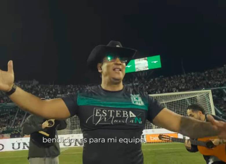 Esta es una imagen del video lanzado este 12 de marzo, en el que se muestra al cantante Esteban Montana interpretando “El 12”. FOTO PANTALLAZO TOMADO DEL VIDEO OFICIAL