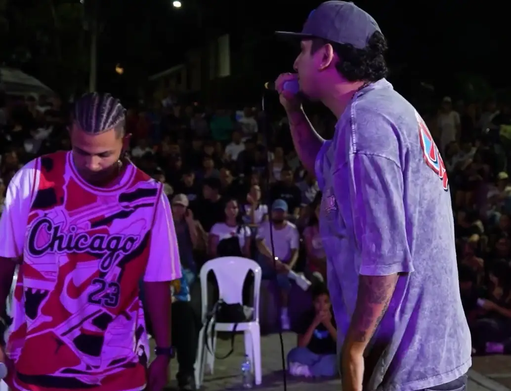 La final nacional del torneo de freestyle se disputará el próximo 12 de julio en Cartago. FOTO: YouTube Colombia tiene Buena Rima