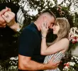 La unión de Taylor Swift y Travis Kelce no es solo un compromiso sentimental, es la consolidación de un verdadero imperio económico y cultural que seguirá moviendo cifras millonarias en música, moda, deportes, tecnología y hasta en la bolsa. FOTO: Tomada de IG.