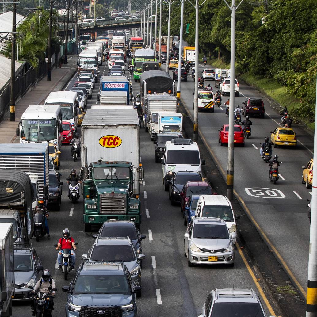 Foto de referencia de un trancón en la autopista Medellín-Bogotá. Foto: Julio César Herrera Echeverri
