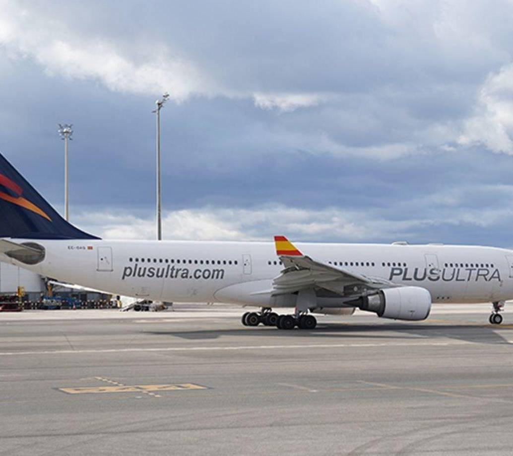 <span class="mln_uppercase_mln">Plus</span><b><span class="mln_uppercase_mln"> Ultra opera vuelos directos desde Bogotá y Cartagena hacia Madrid. FOTO: PLUS ULTRA</span></b>